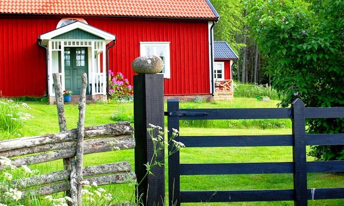 Ydre Municipality House | Red and white holiday home near the forest and not far from the lake and swimming facilities