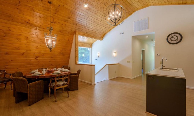 Elk Park House | Red Barn at Tiffanys Estate