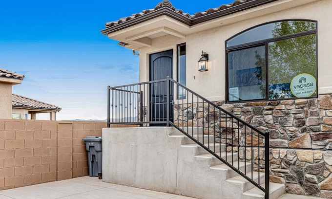 Hurricane House | Red Desert Villa
