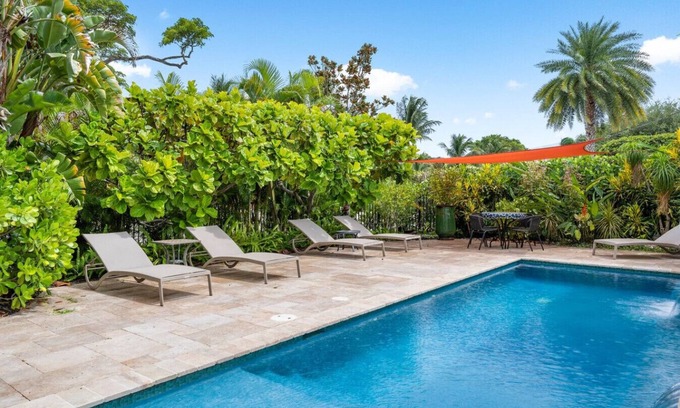 Delray Beach House | Red Palm Villas: The Coconut