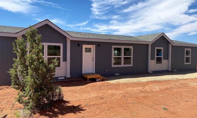 Kanab House | Red Rock Family Escape | 3BR close to Zion!
