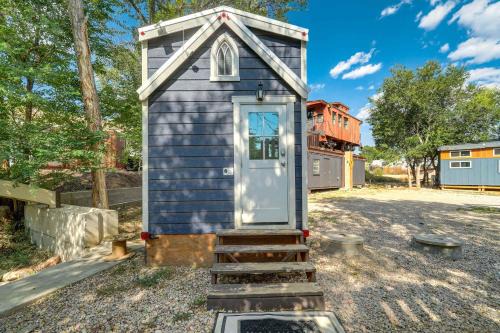 Colorado Springs House | Red Rock Roost - Posh King Studio Hiking Trails