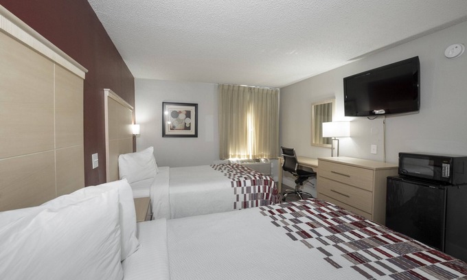 Crabtree Hotel | Red Roof Inn Raleigh - North-Crabtree Mall/Lenovo Center