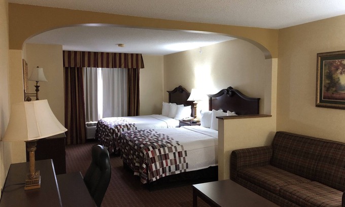 Chestertown Hotel | Red Roof Inn & Suites Chestertown