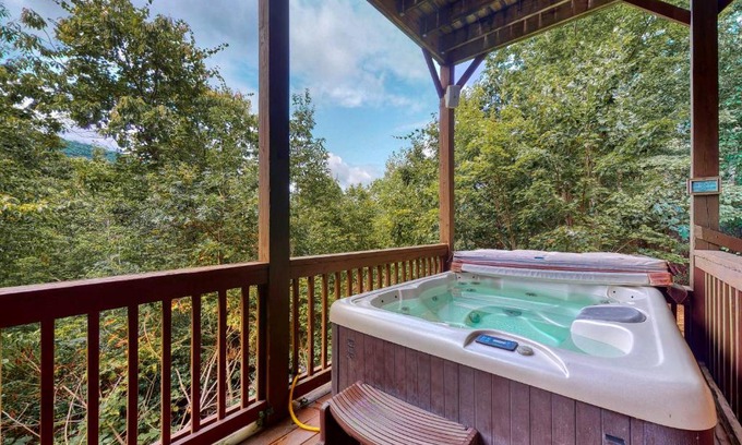 Helen House | Red Roof Retreat