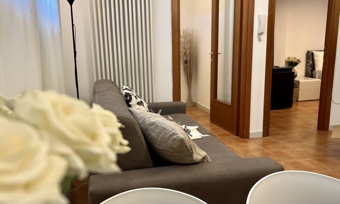 Vicenza Apartment | RED ROSE lovely apartment with Garage located in central area in Vicenza!