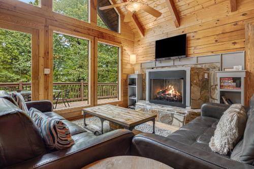 Fairview House | Red Wolf by Carolina Mornings