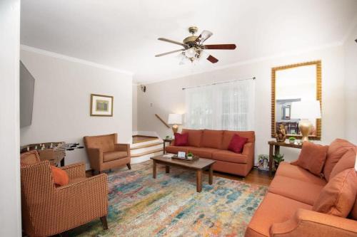 Redmont Park House | Redmont Revival-Whole House-Walkable-UAB