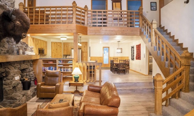 Taos Ski Valley House | Reed Home - Spacious home on .5 acres with stone fireplace, 5-minute walk to bas