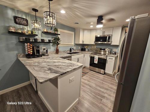 Houghton Lake House | Reel Relaxin Retreat to Getaway!