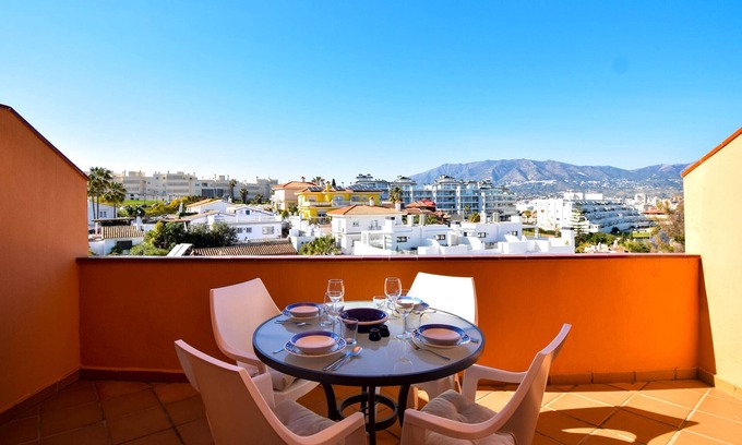 Fuengirola Apartment | Ref: 226 Apartment with mountain views close to the beach of Fuengirola and the Castle