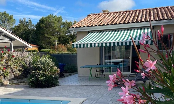 Hourtin Port House | Ref 85H: Magnificent 135m² house near the Hourtin port