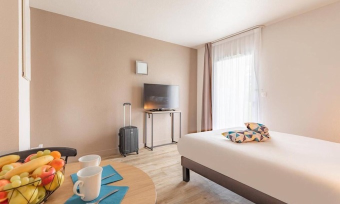 Roubaix Apartment | Refait A Neuf