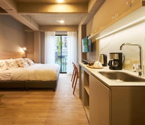 Financial District Apartment | Refined Urban Living in Chapinero Alto