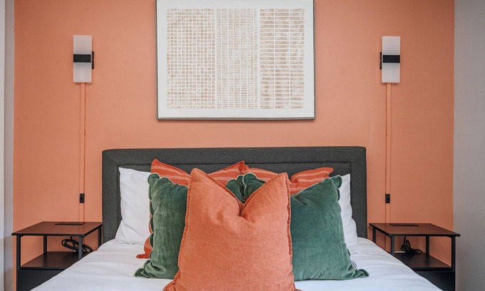 College Park Apartment | [REFRESHED] The Traveler's Retreat, 5 mins to airport and 15 mins to downtown