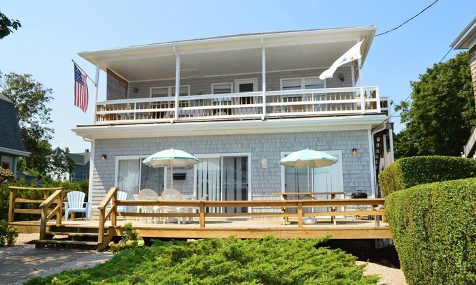 Narragansett House | Regal Shores Retreat - Downstairs