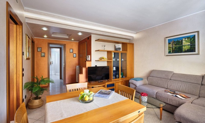 Bardolino Apartment | Regarda - La Casa di Fido, 3 bedrooms, 2 bathrooms, fenced garden