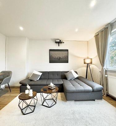 Ricklingen Apartment | REGENCY Apartments - Traumhafte zentrale 40m2 Wohnung mit Kinoleinwand, WiFi und Netflix