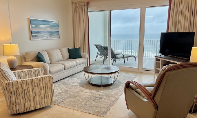 Orange Beach East Condo | Regency Isle 803 - Stunning beach views from updated unit!