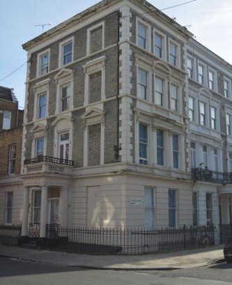 West Kensington Apartment | Regent Court Kensington