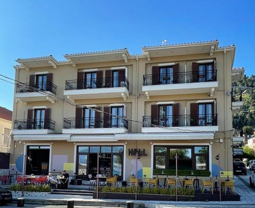 Gefira Mpania Apartment | Regina Hotel