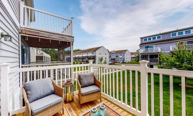 Rehoboth Beach House | Rehoboth Crossing - 19797 Keystone Dr, Unit 141
