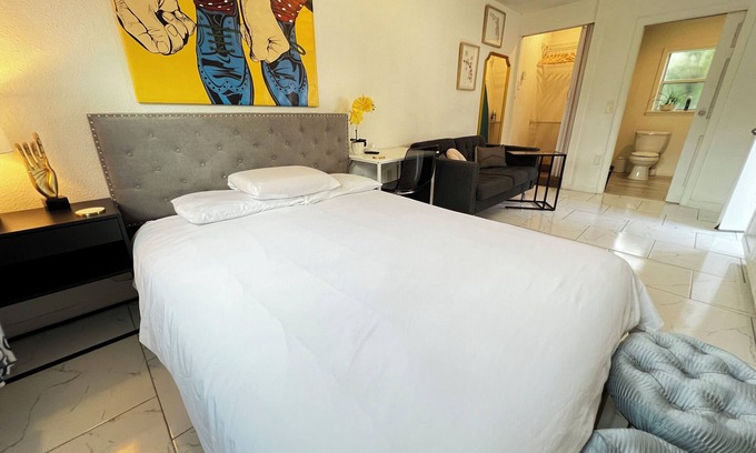 Southern Oaks Apartment | Relax and Explore: Guestsuite in Downtown Orlando