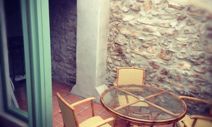 Castelnau-d'Aude House | Relax And Unwind In This Family Friendly Village Home
