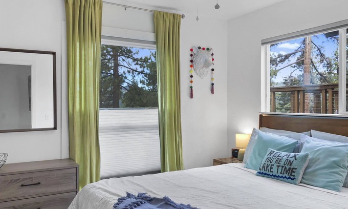 Brockway Cabin | Relax and Unwind with a Lake View Snow-dusted trees and lake views await you!