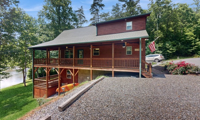 Murphy Cabin | Relax by the river in Murphy: Spacious decks, stunning views, and endless advent