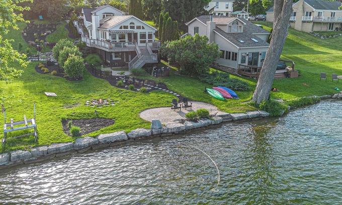 Fenton House | ☀️ Relax & Chill on The Lake 🐠🚣‍♂️