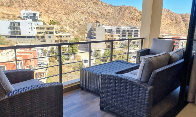 Libertad Apartment | Relax in a Beautiful Condo w/Pool, Gym, Firepit and Partial City and Bay Views