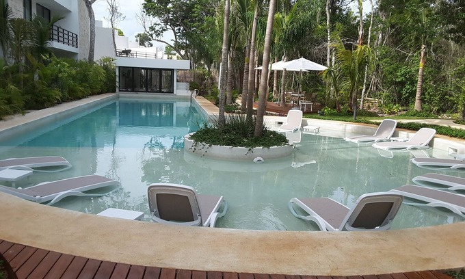 Akumal House | Relax in Mayan paradise - beach and PGA golf resort