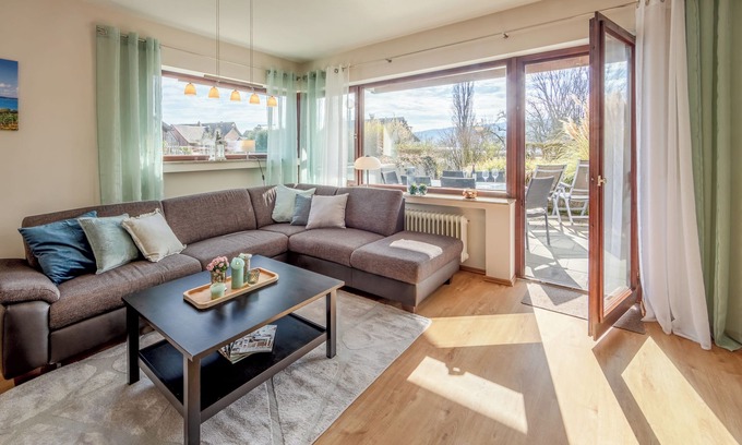 Gaienhofen Apartment | Relax in the “Haus am See” apartment - your retreat in Gaienhofen!