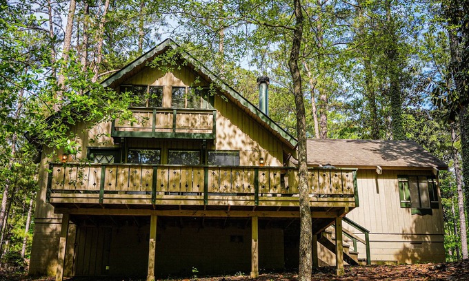 Pine Mountain Ski Chalet | Relax in this spacious chalet just miles from the heart of Pine Mountain