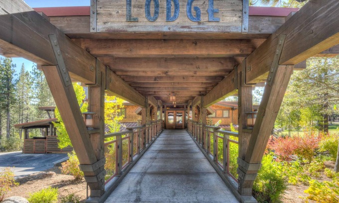 Truckee House | Relax Inn Close to Attractions Galore!