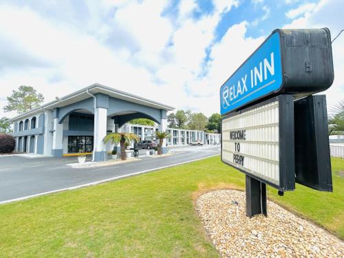 Perry Hotel | Relax Inn Perry National Fairgrounds Area I-75