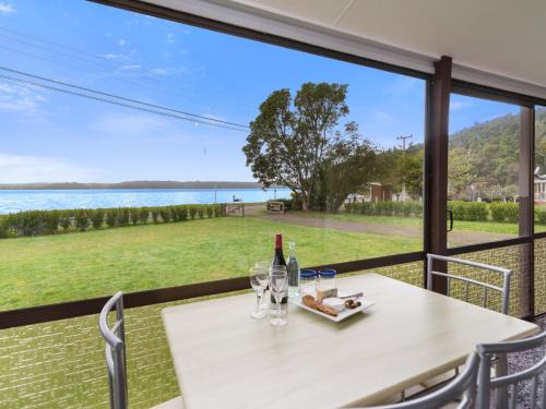 Lake Okataina House | Relax Lakeside - Lake Rotoiti Bach