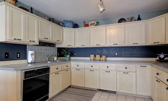 New Durham House | Relax & Play - Home on Pristine Merrymeeting Lake
