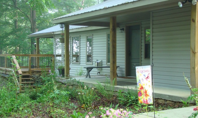Fort Hill Cottage | Relax & unplug-Private setting-5 Star Reviews-near Fallingwater, Ohiopyle & GAP