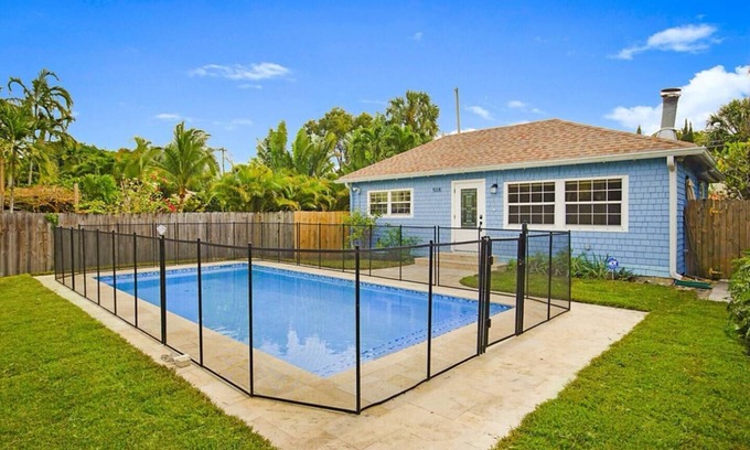 Old Northwood House | Relax & Unwind: Private Pool, BBQ, 2 mi to Beach