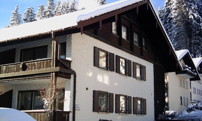 Oberstaufen Condo | Relaxation in Oberstaufen on the forest’s edge, 2 balconies, by a spa resort