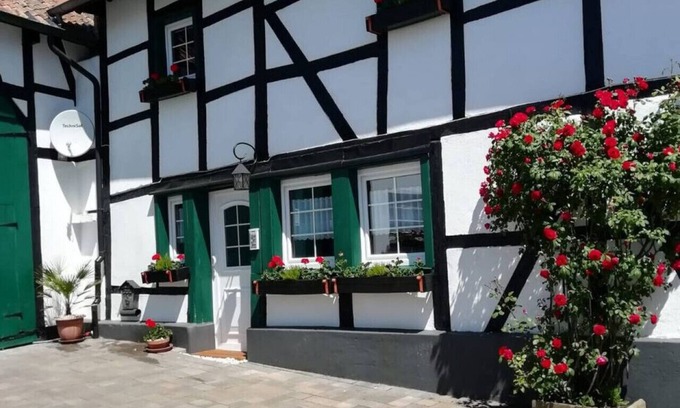 Ohlenhard House | Relaxen am Rosenbusch