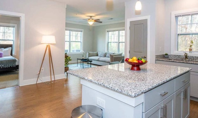 Morrisville Apartment | Relaxing 1BR with Gym and Balcony