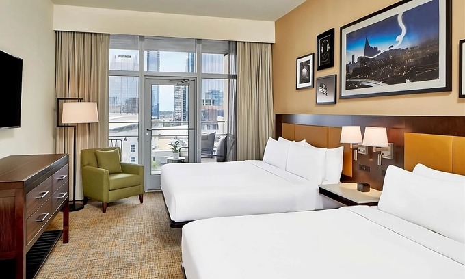 Sobro Hotel | Relaxing Haven in the Heart of Nashville! Indoor Pool, Pets Allowed, Kitchenette