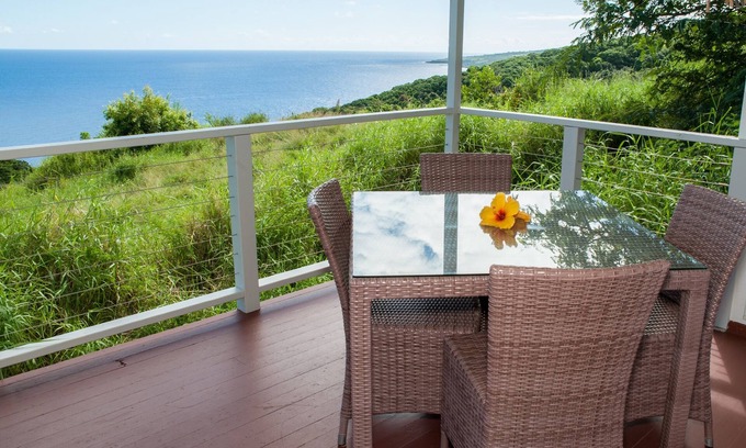 Hana Apartment | Relaxing home away from home- honeymoon friendly