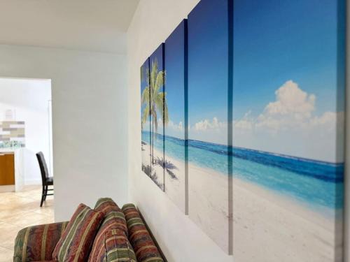 Pembroke Pines House | Relaxing Retreat 2BR Oasis with Pool and Outdoor BBQ