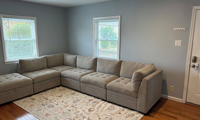 Wood-Ridge House | Relocation/Temp Housing Short/Mid Term Rental