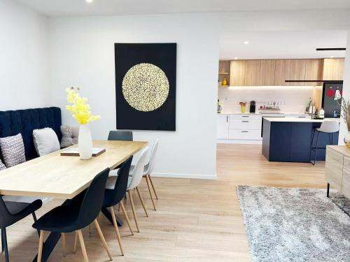Kawarau Falls House | Remarkable stay in Queenstown