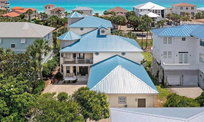 Crystal Shores House | Remember When - Crystal Beach, Gulf Views, Heated Private Pool, Game Room!